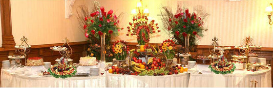 100 Guest Sweet Table